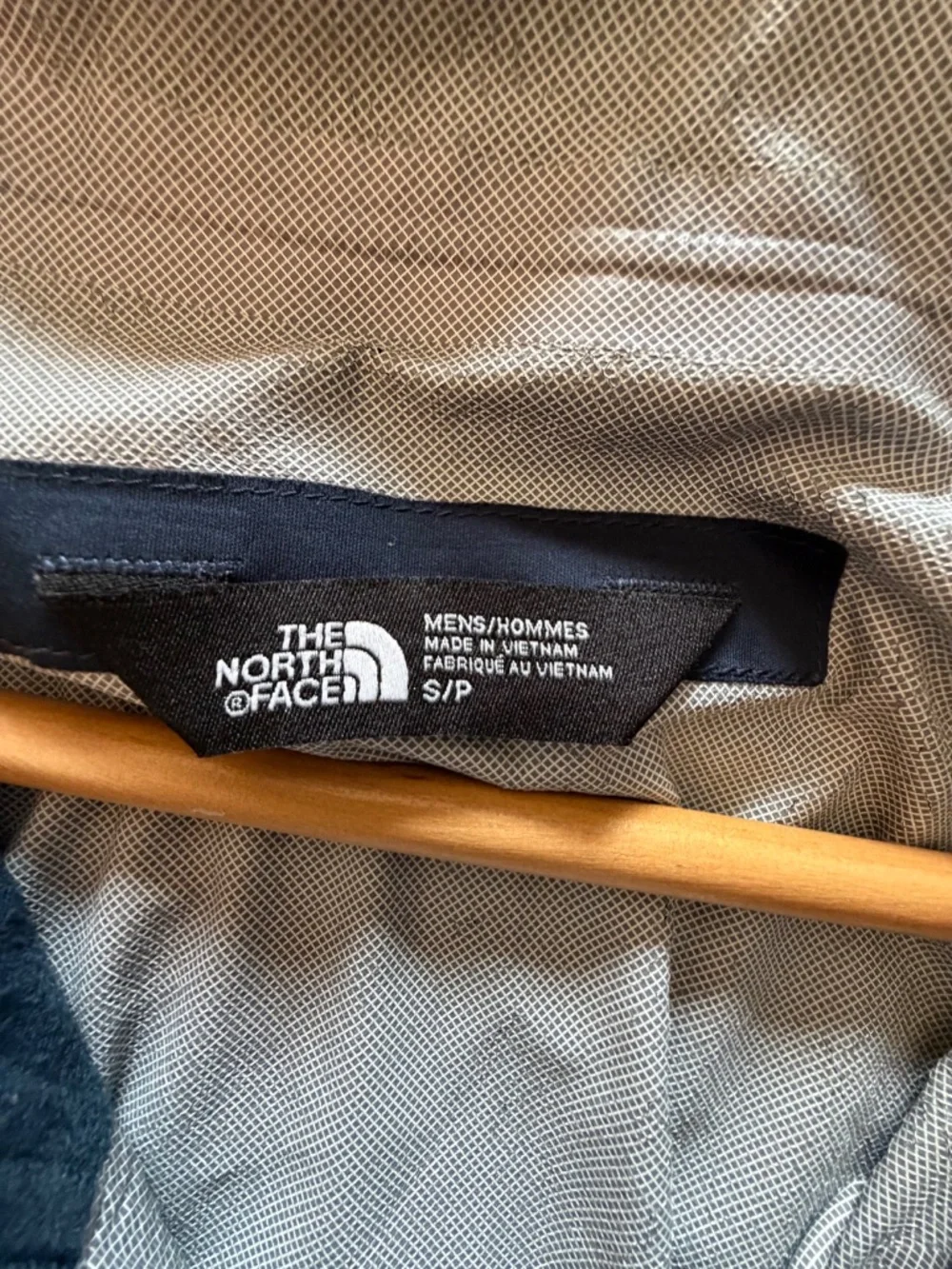The North Face Men's Barr Lake Hooded Soft Shell Jacket Shady Blue Size Small